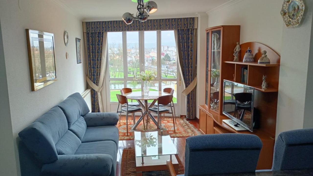 Apartamento Avelina Monforte De Lemos Kültér fotó